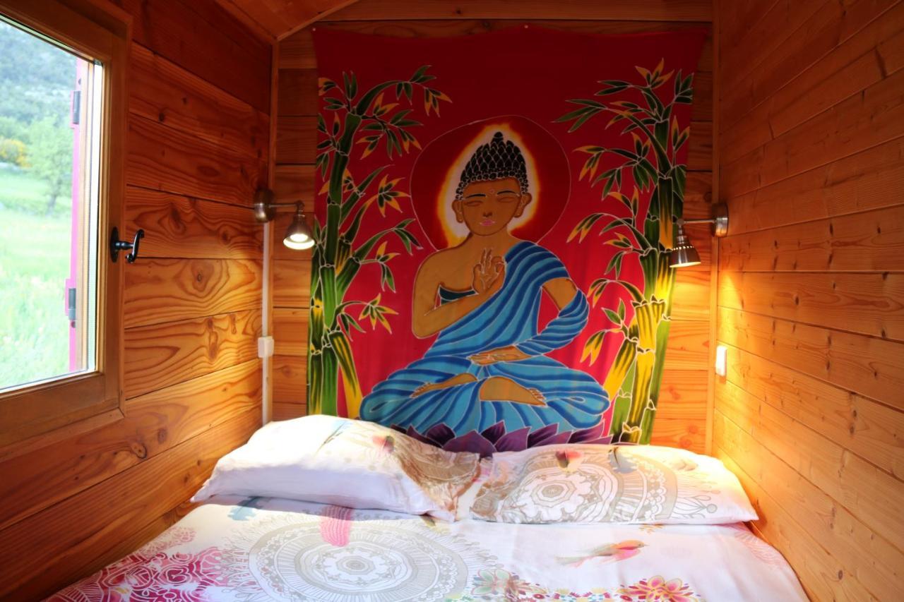 Ferme Saint Pierre Hotel Bargeme Luaran gambar