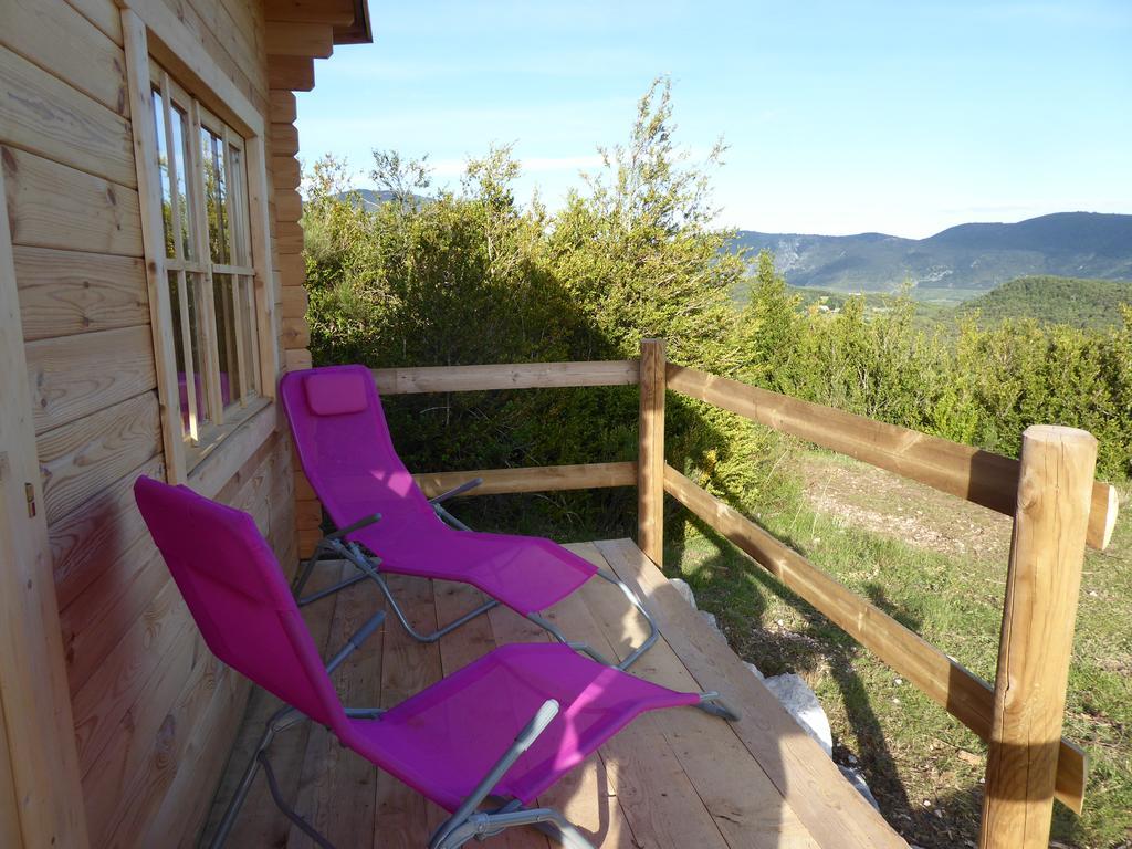 Ferme Saint Pierre Hotel Bargeme Luaran gambar