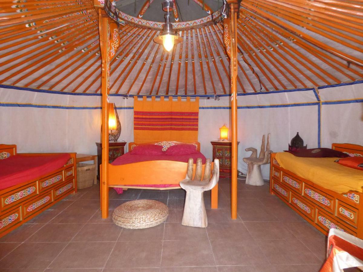 Ferme Saint Pierre Hotel Bargeme Luaran gambar