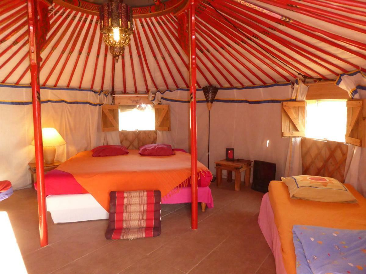 Ferme Saint Pierre Hotel Bargeme Luaran gambar