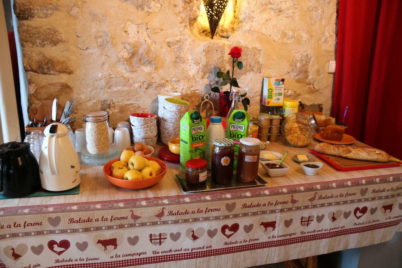 Ferme Saint Pierre Hotel Bargeme Luaran gambar